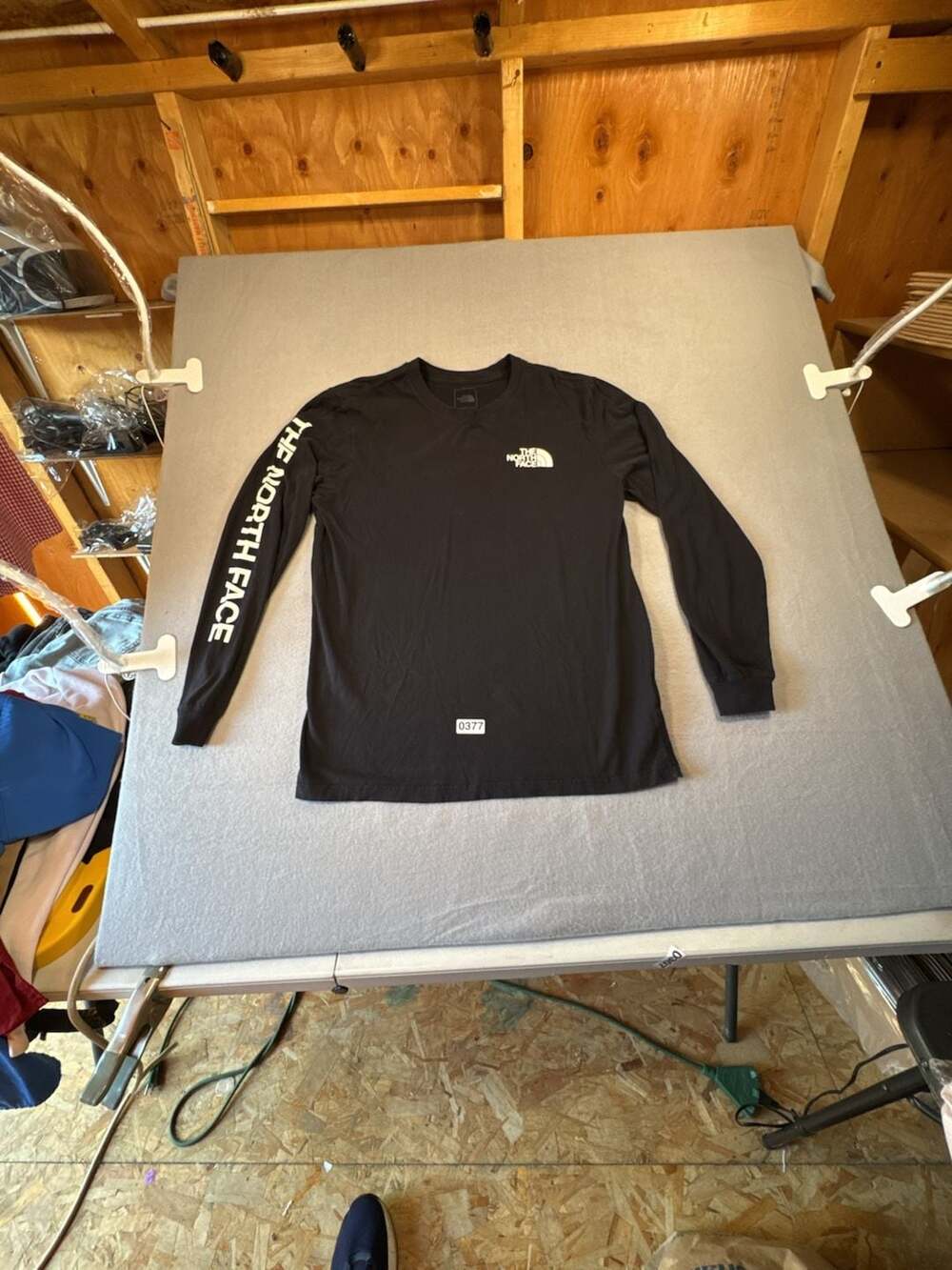 The North Face Brand Proud Men's Black Long Sleeve Graphic T-Shirt Size Large